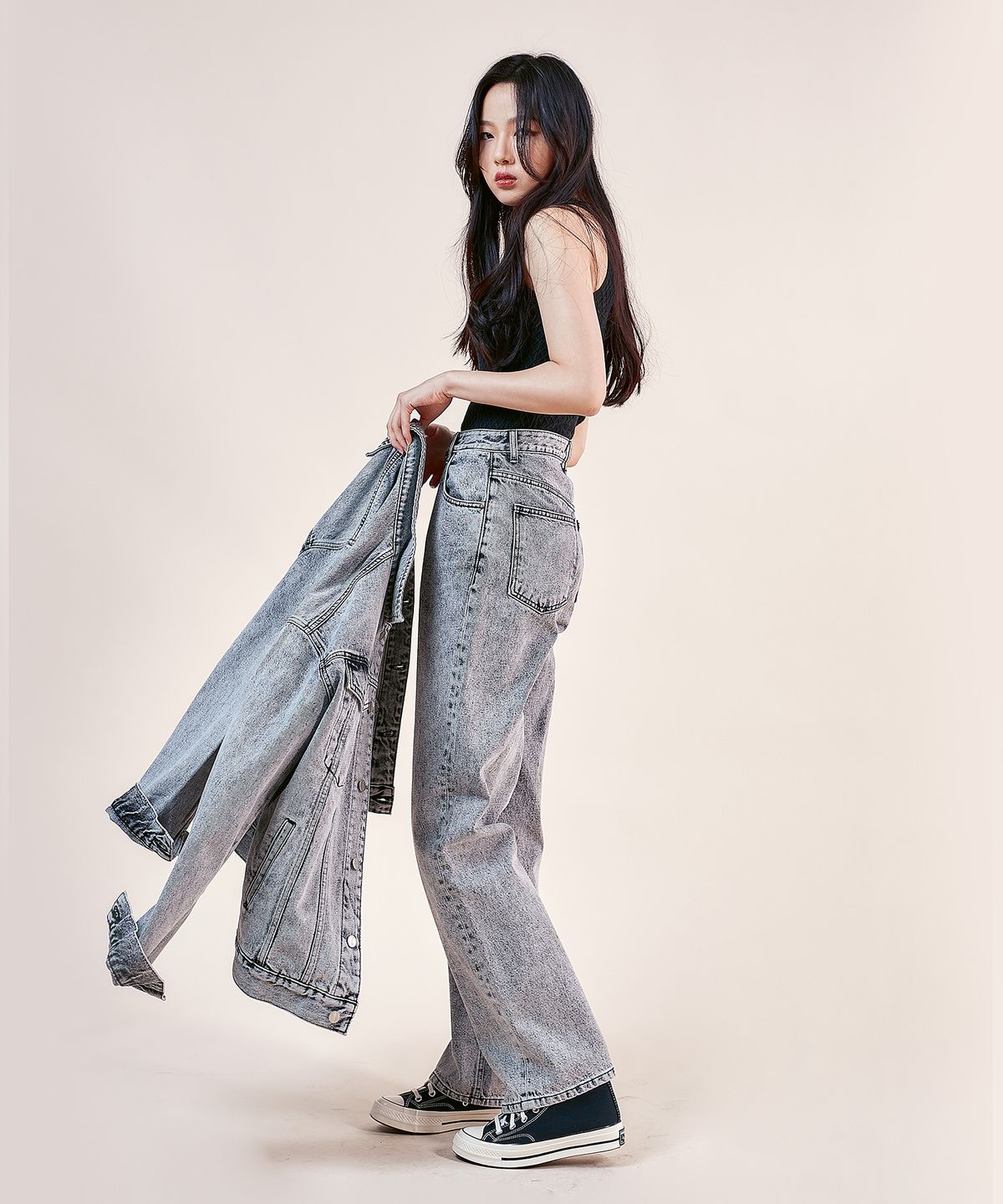 필로그램(PHILOGRAM) 블랙 스노우 데님 자켓