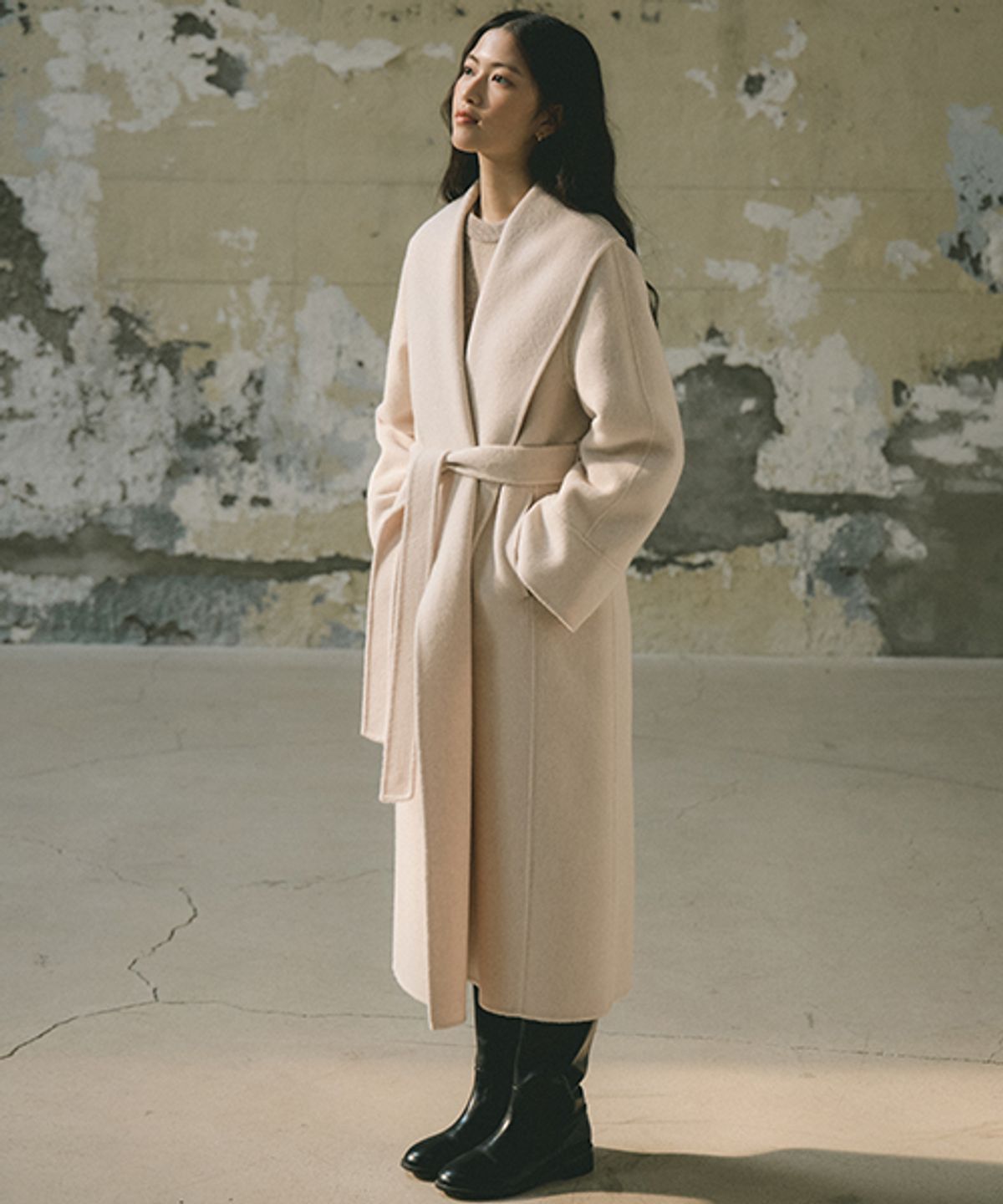 링서울(LINGSEOUL) fox blended handmade shawlcollar coat-cream