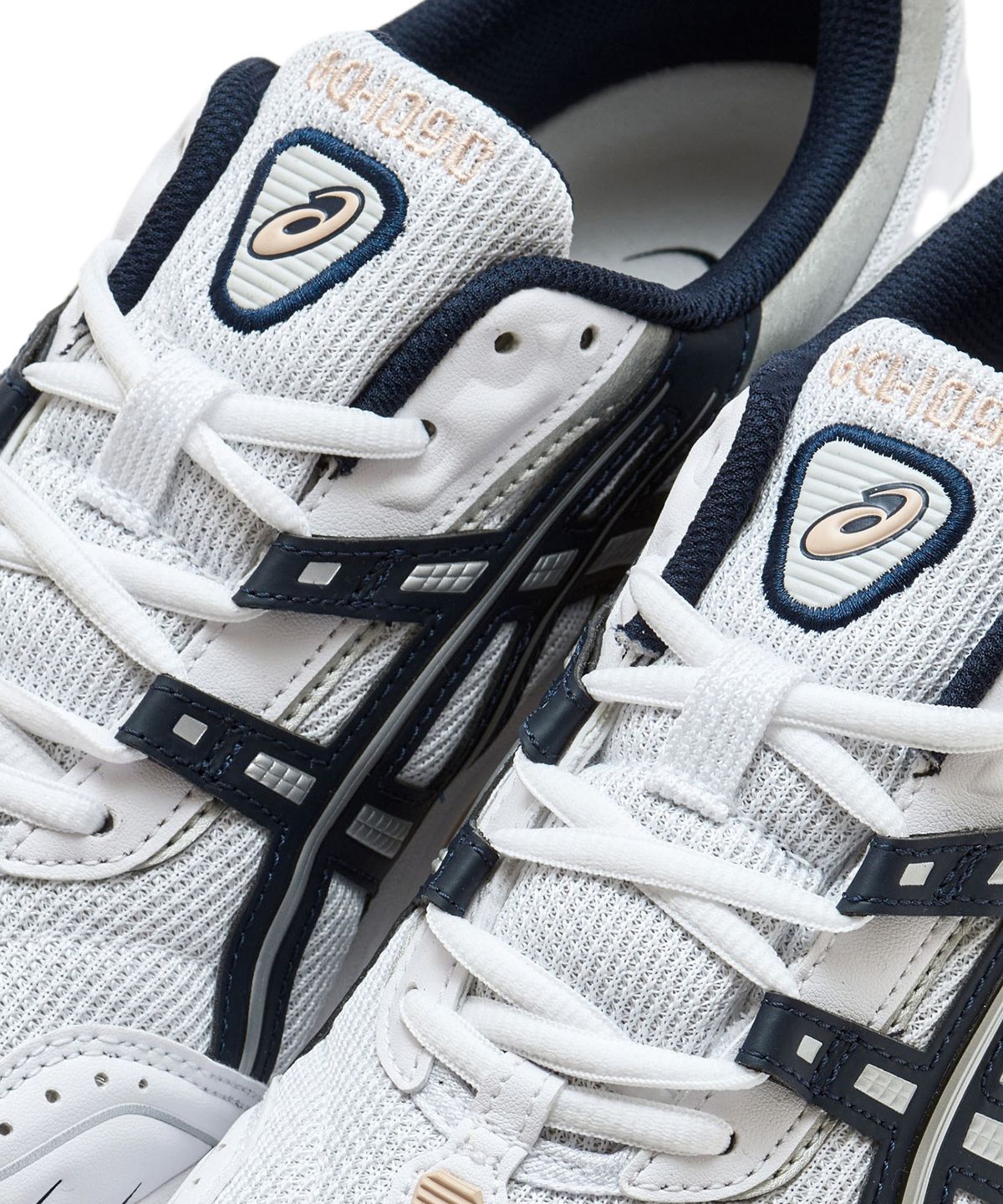 아식스(ASICS) 젤-1090 W - 화이트:미드나이트:실버 / 1202A305-101