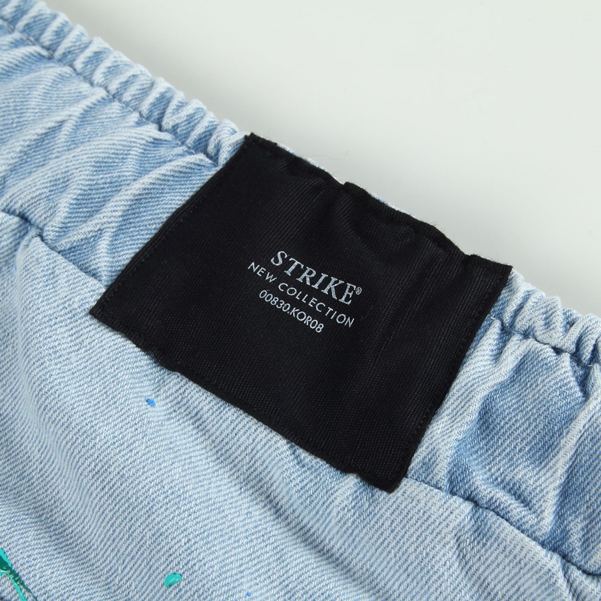 스트라이크(STRIKE) Waist Banding Light Denim Graffiti Art Half Pants