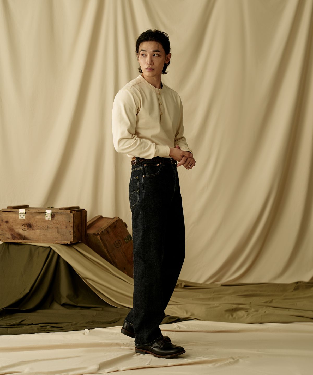 브론슨(BRONSON) Vintage Long Sleeve Henley Shirt Navy