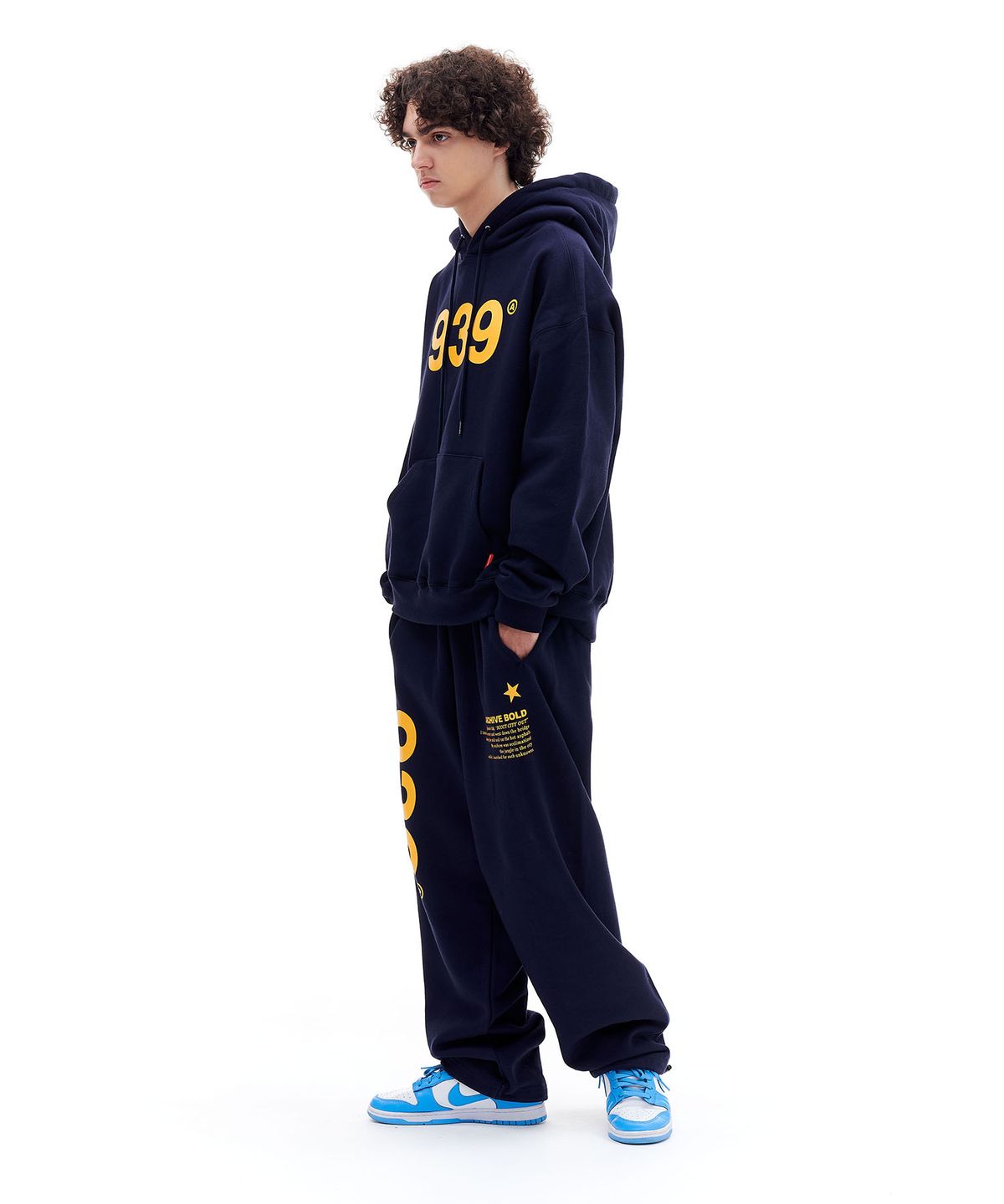 아카이브 볼드(ARCHIVE BOLD) 939 LOGO SWEAT PANTS (NAVY)