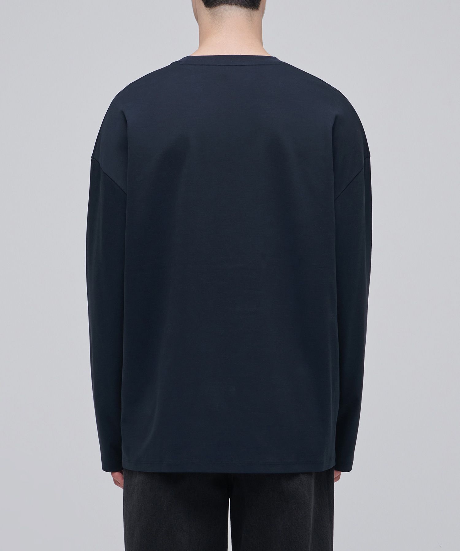 MUSINSA | MUSINSA STANDARD SILKET OVERSIZED CREWNECK LONG