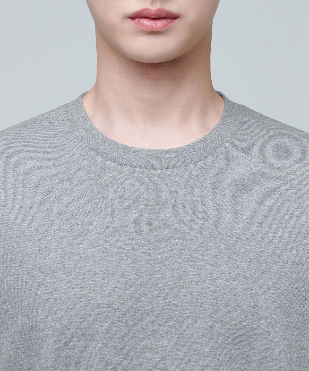 무신사 스탠다드(MUSINSA STANDARD) 레이어드 크루 넥 티셔츠_일반 기장 [미디엄 그레이]