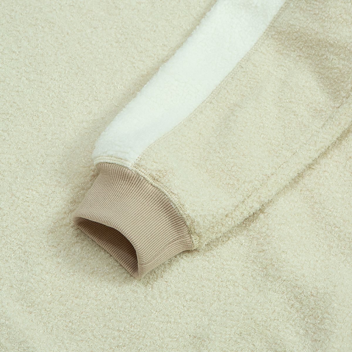브라이언베리(BRIAN BERRY) ARC FLEECE BLOCK TEE_IVORY