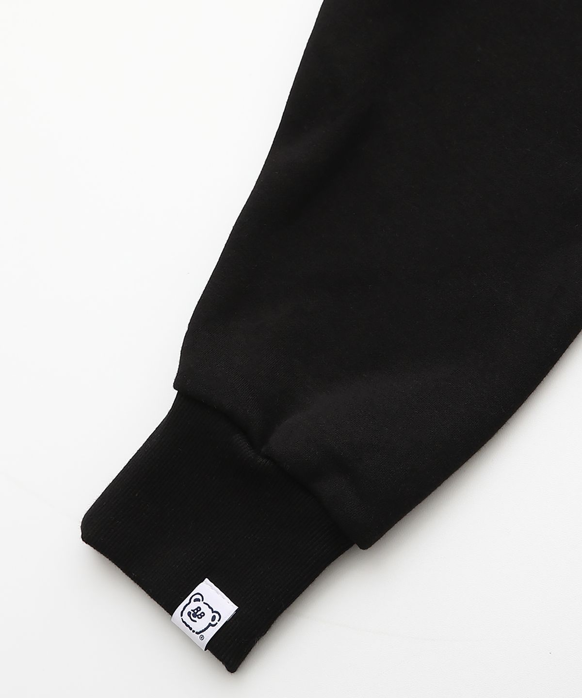 배드블루(BADBLUE) B Patch College Hoodie Black