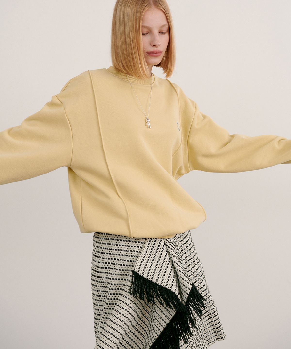 시눈(SINOON) FRINGE WRAP SKIRT