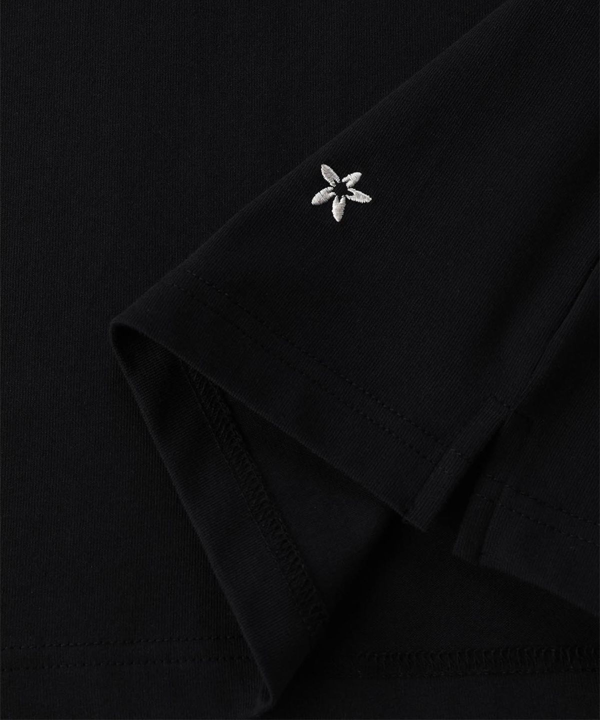 빠니깔레(PANICALE) 코튼 립 라운드넥 티셔츠 2 COLOR