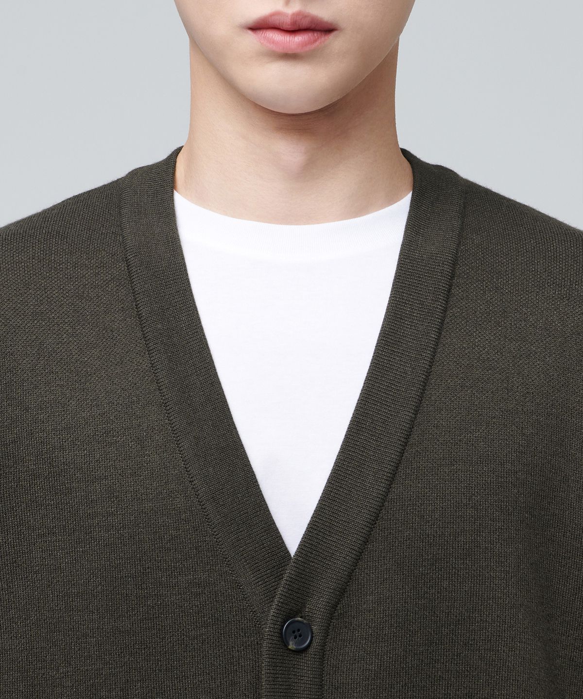 무신사 스탠다드(MUSINSA STANDARD) 미니멀 가디건 [반다이크 브라운]