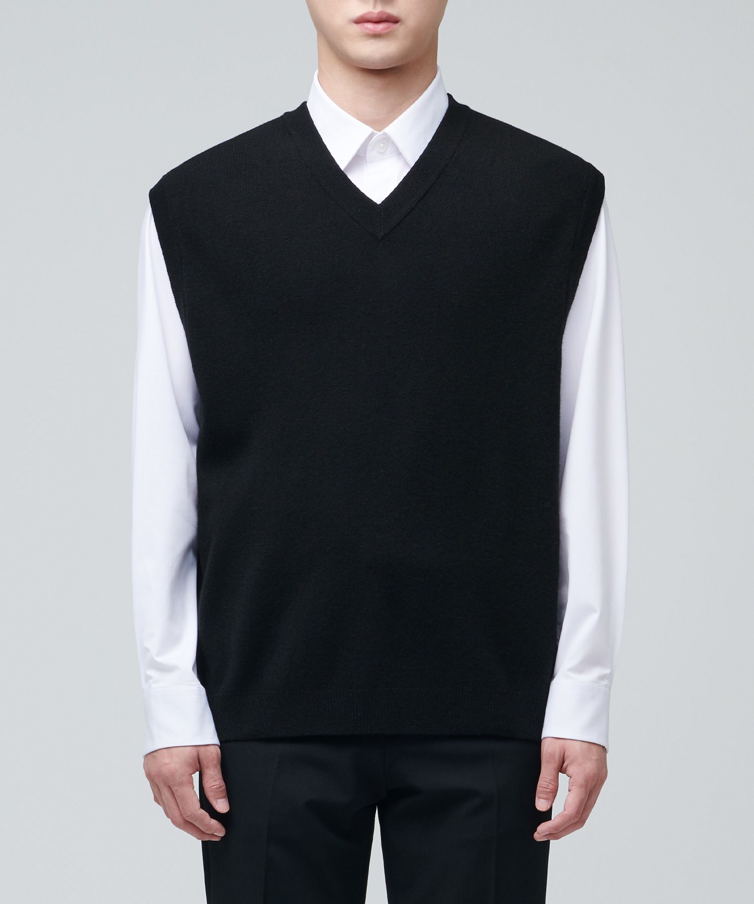 MUSINSA公式 | MUSINSA STANDARD LAMBSWOOL V-NECK KNIT VEST