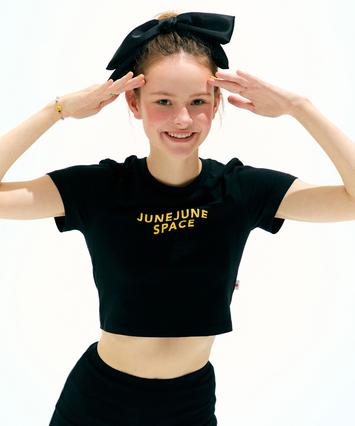 준준스페이스(JUNEJUNE SPACE) June June Space T Shirt_Black(준준스페이스 티셔츠_블랙)