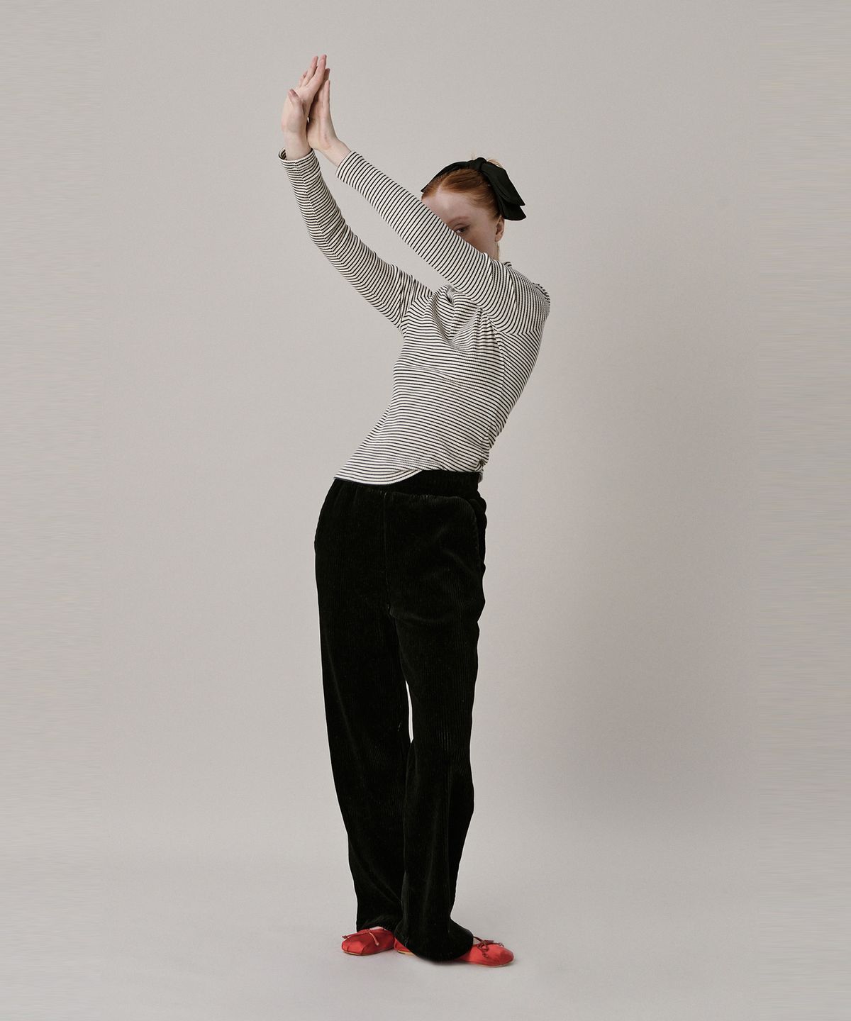 준준스페이스(JUNEJUNE SPACE) Two Tone Velour Pant_Black (투 톤 벨루어 팬츠_블랙)