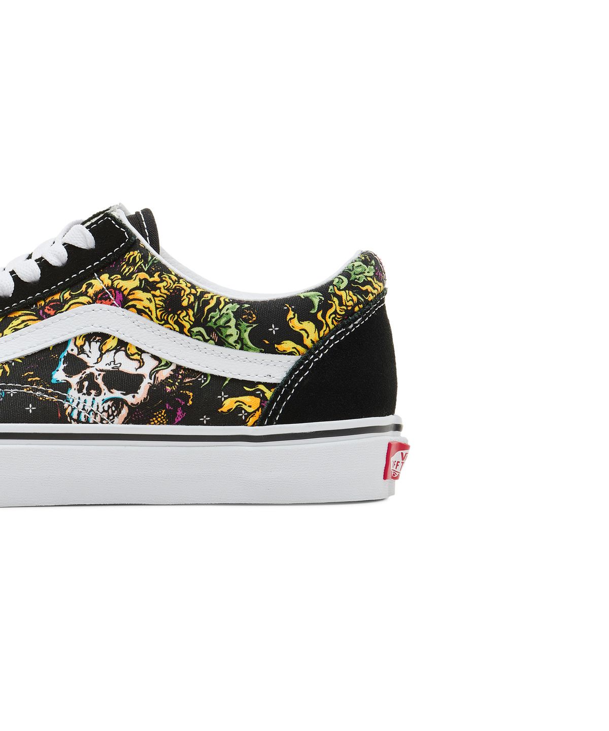 반스(VANS) 올드스쿨 - (뷰티 스컬) 블랙:트루 화이트 / VN0A7Q2J6401