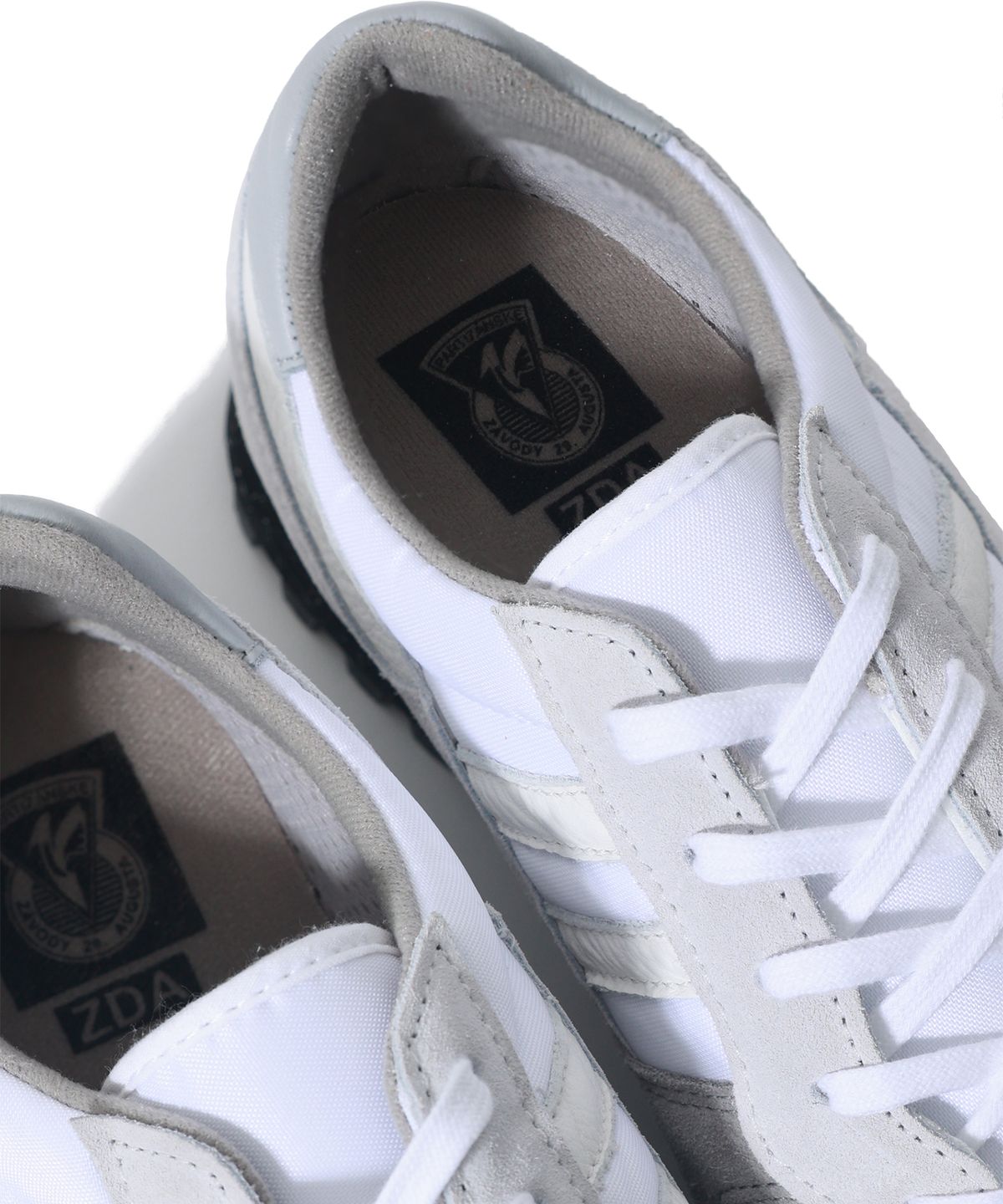 리프로덕션 오브 파운드(REPRODUCTION OF FOUND) 2200 FSL white/light gray
