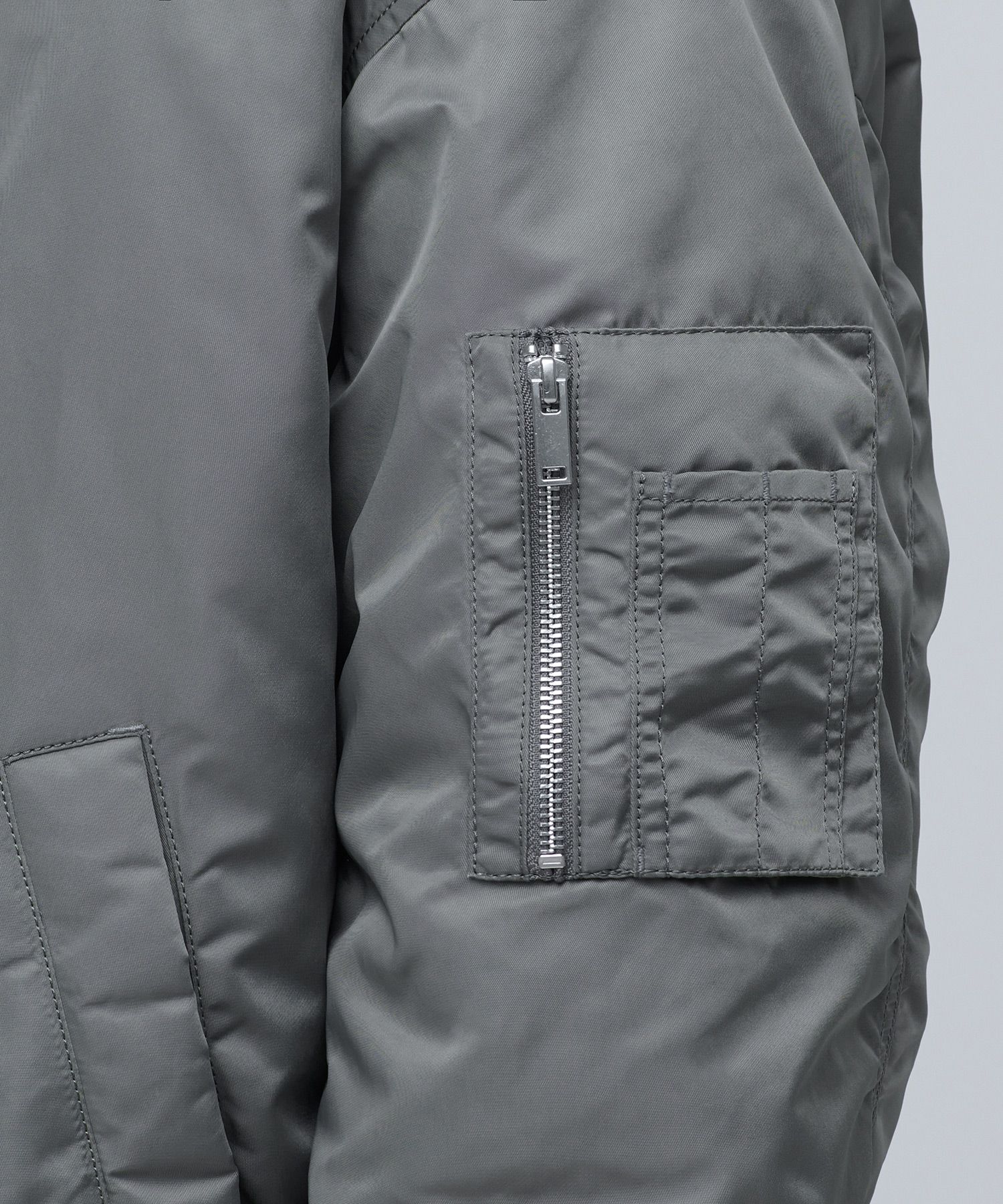 MUSINSA | MUSINSA STANDARD OVERSIZED DETACHABLE HOODED MA-1