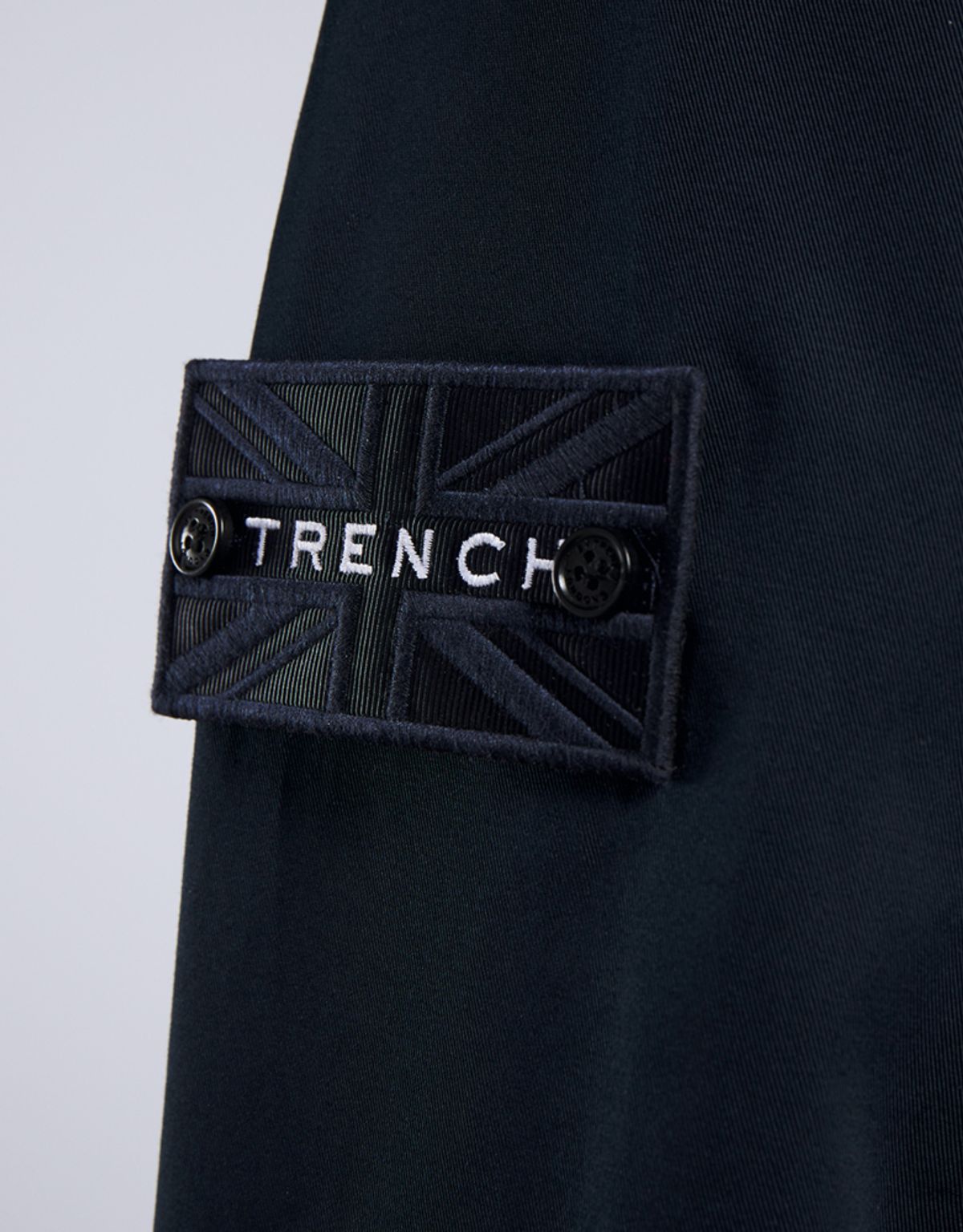 트렌치런던(TRENCH LONDON) 본드 헤링턴 재킷(네이비/네이비/화이트)