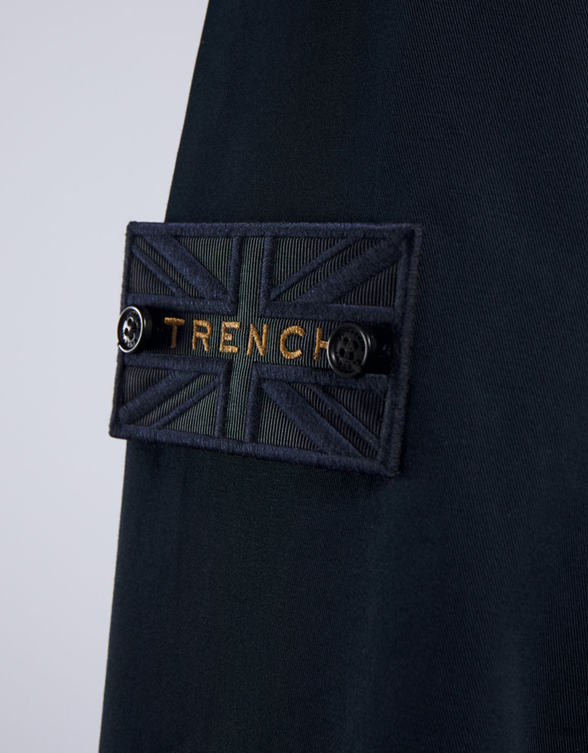 트렌치런던(TRENCH LONDON) 본드 헤링턴 재킷(네이비/네이비/골드)