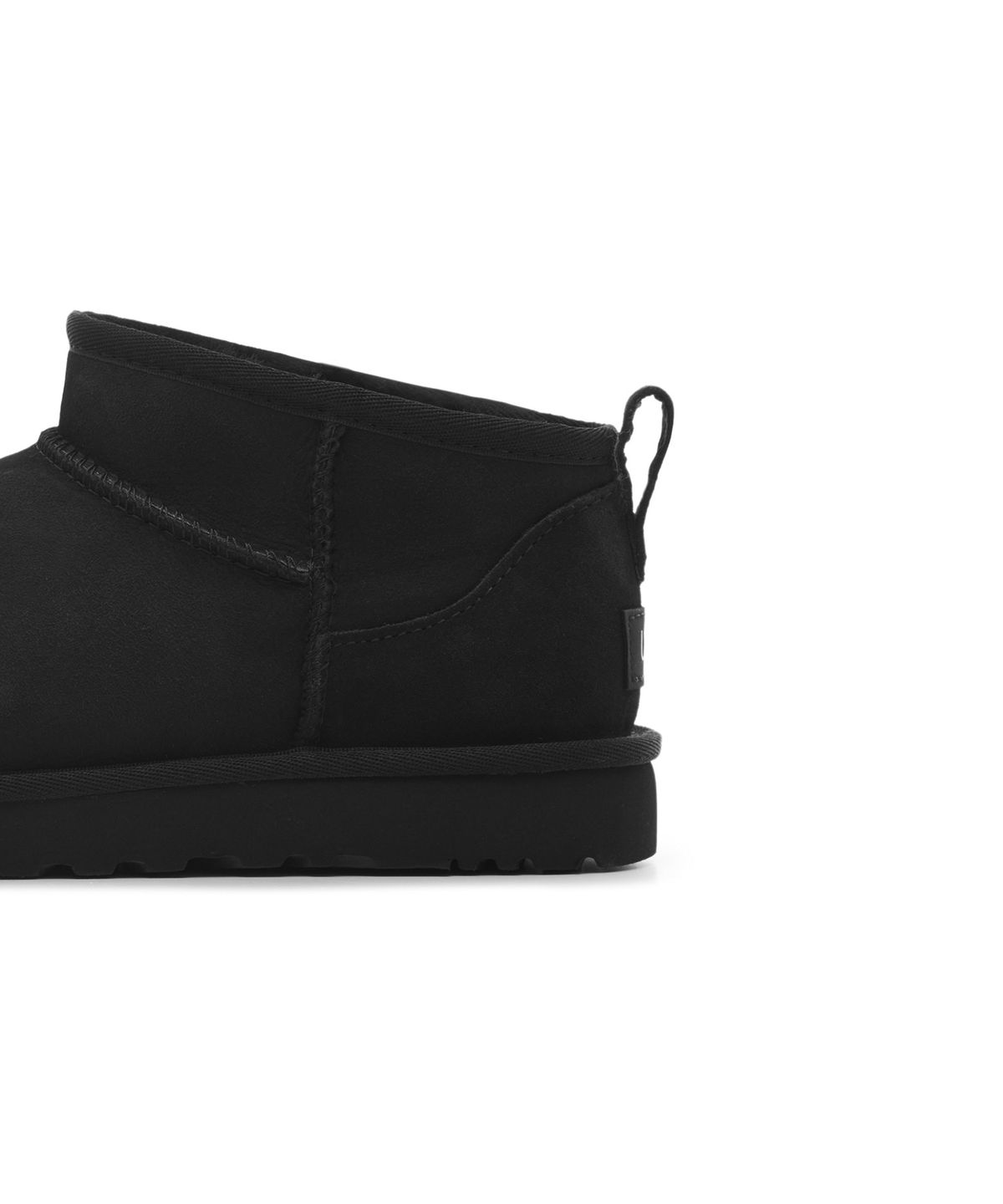 어그(UGG) UGG 스웨이드 레더 미니 부츠 (클래식 울트라 미니) W - 블랙 / 1116109BLK