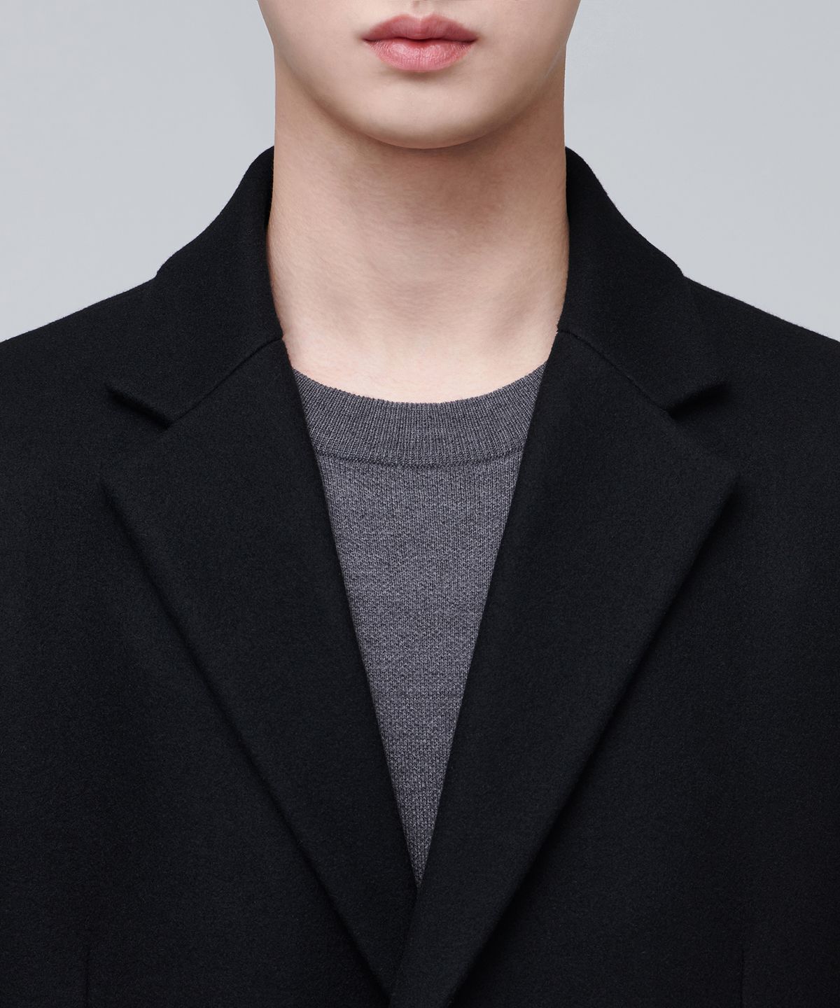 무신사 스탠다드(MUSINSA STANDARD) MTR 대디 숄더 싱글 롱 코트 [블랙]
