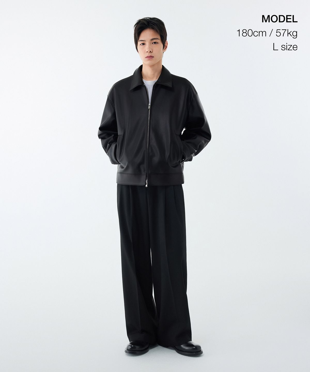 무신사 스탠다드(MUSINSA STANDARD) 신세틱 레더 오버사이즈 싱글 재킷 [블랙]