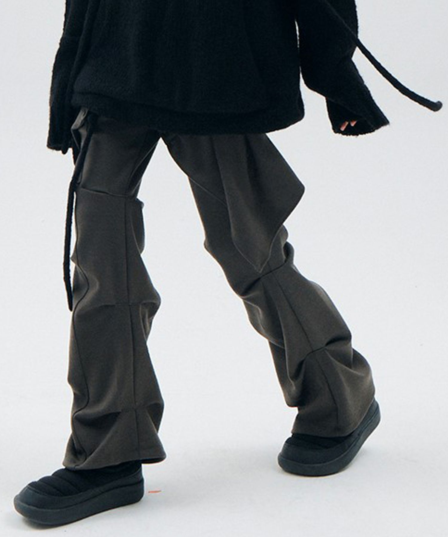 ◆ojos◆ Wrap over Tuck Pants Khaki 21FW-2-PT04KK MUSINSA | OJOS Wrap over Tuck Pants / Khaki