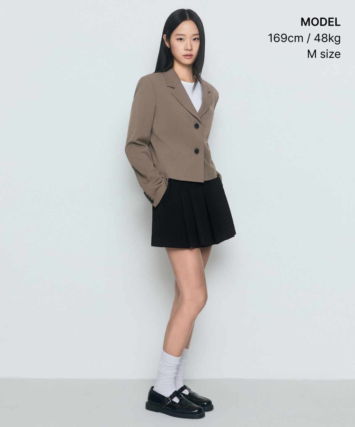 무신사 스탠다드 우먼(MUSINSA STANDARD WOMAN) 우먼즈 크롭 블레이저 [더스티 베이지]