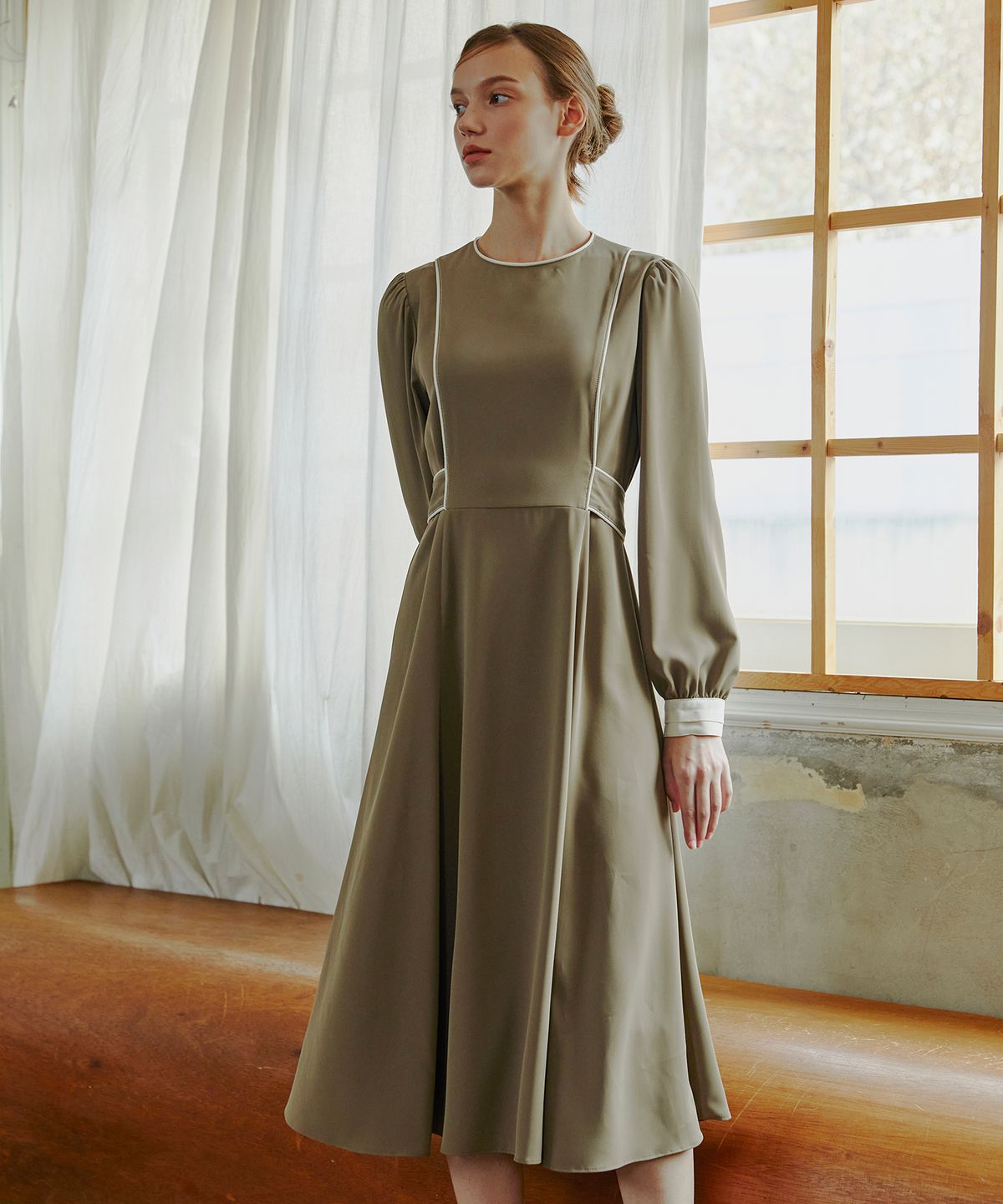 에트몽(ETMON) Combination Color Piping Dress  Khaki Brown