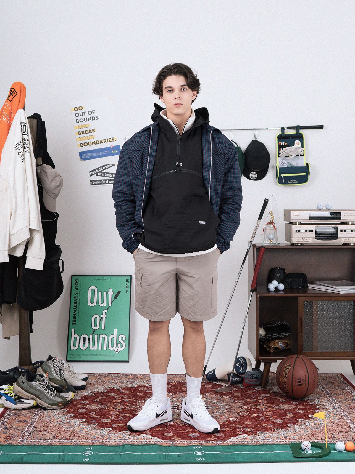 아웃오브바운즈(OUT OF BOUNDS) 아노락 윈드브레이커