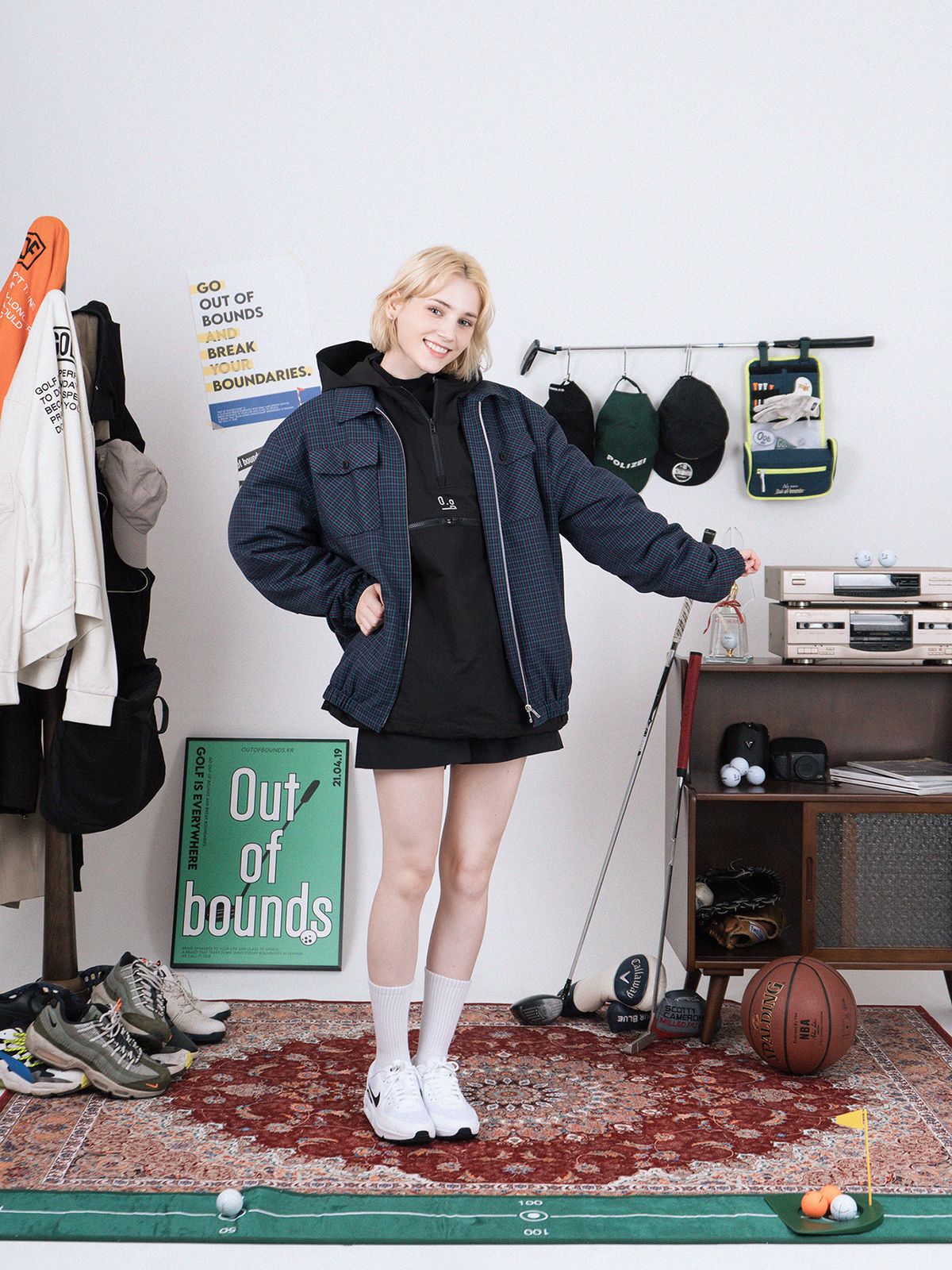 아웃오브바운즈(OUT OF BOUNDS) 아노락 윈드브레이커