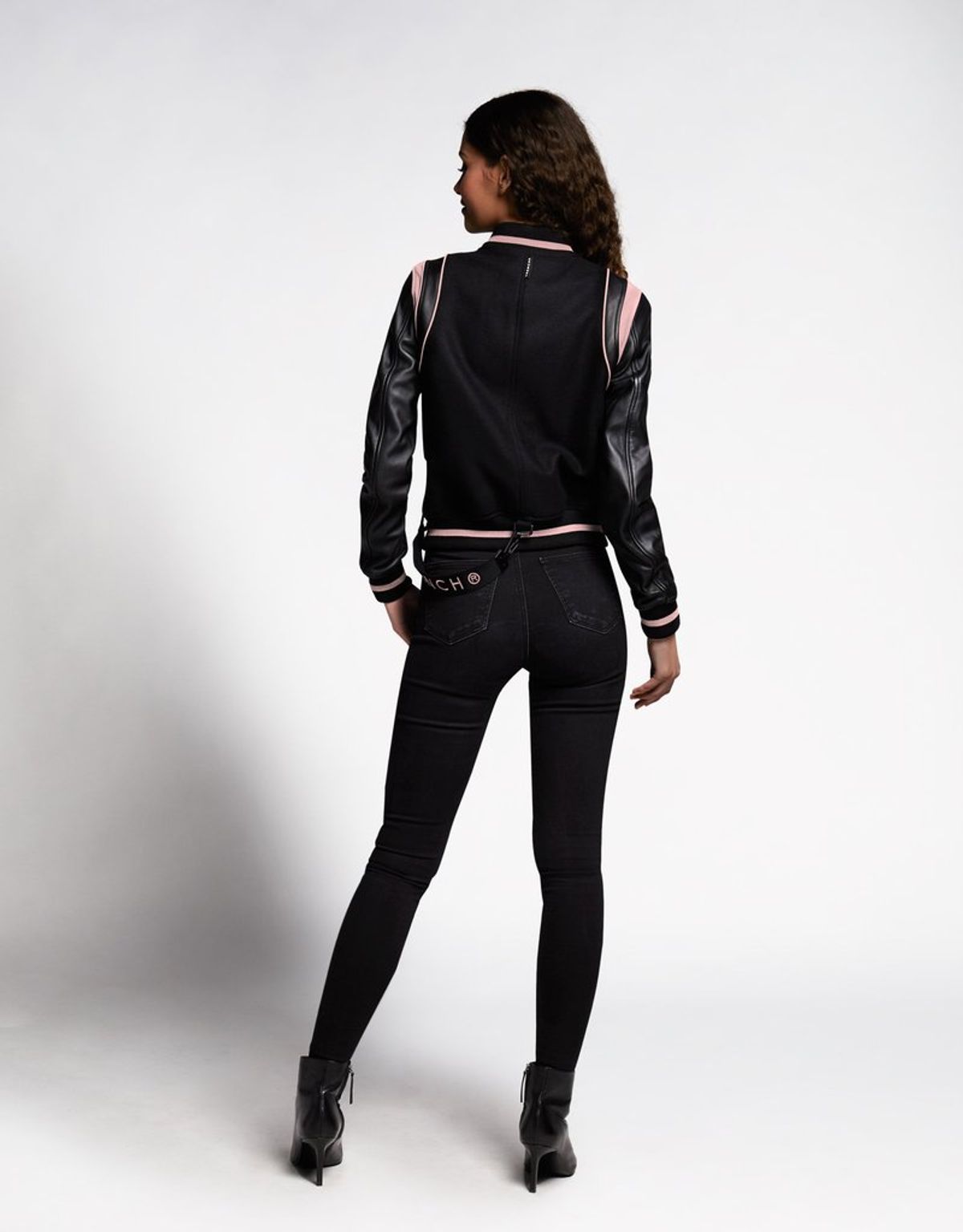 트렌치런던(TRENCH LONDON) 스타디움  레더 재킷 (BLACK/BLACK/PINK)