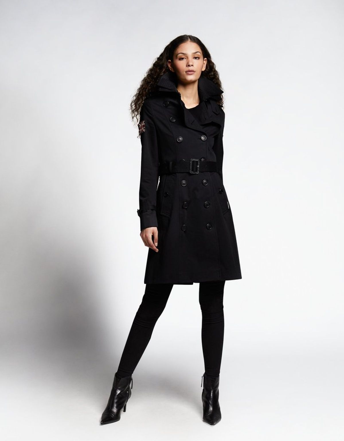 트렌치런던(TRENCH LONDON) 퀸 클래식 트렌치 코트 (BLACK/BLACK/SILVER)