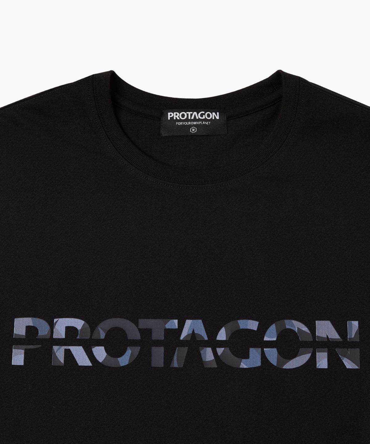 프로타곤(PROTAGON) Splashed Logo Short-sleeved Tee (Black)