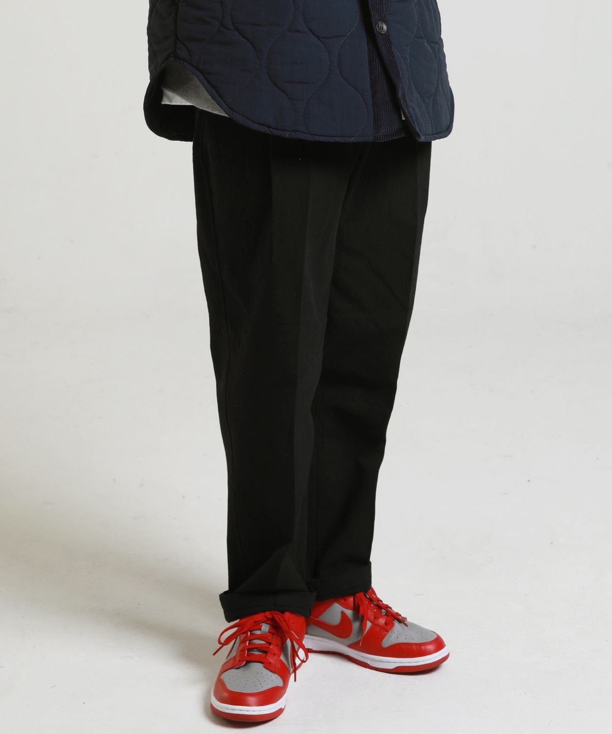 스테이지 네임(STAGE NAME) 워시드 테이퍼드 와이드팬츠_블랙