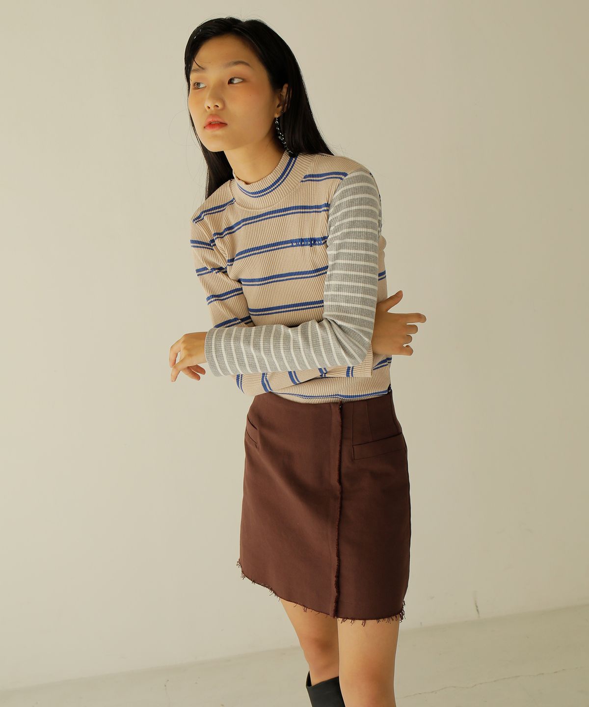 느와(NOIR) Lucy Top R