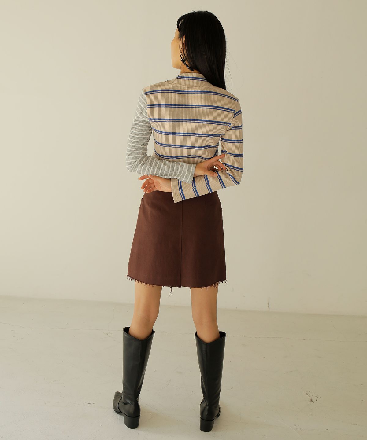 느와(NOIR) Lucy Top R