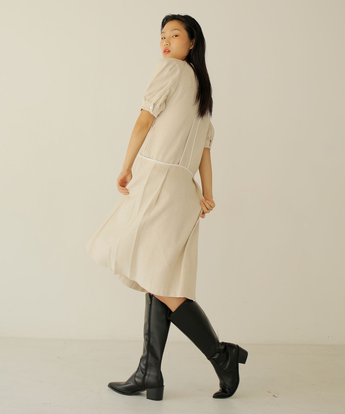 느와(NOIR) Line Block Dress