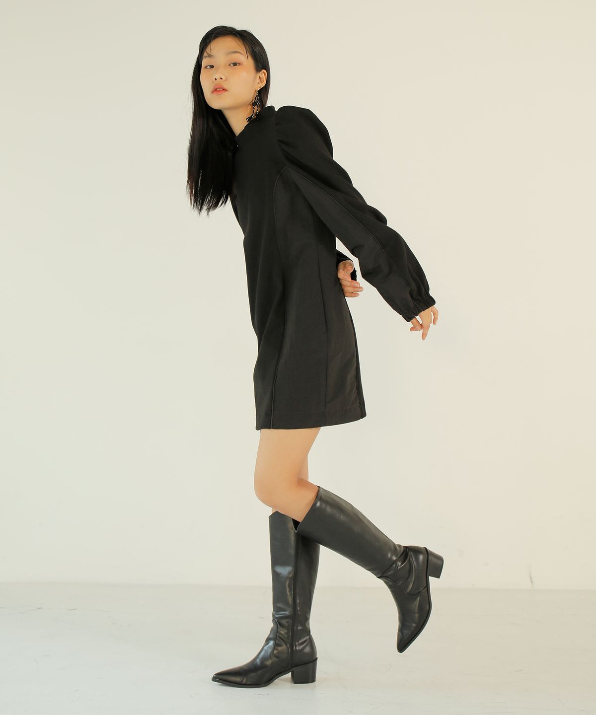 느와(NOIR) Arch Dress
