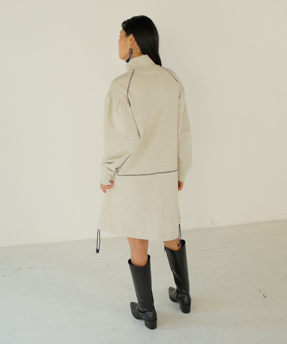 느와(NOIR) Zip-up Dress