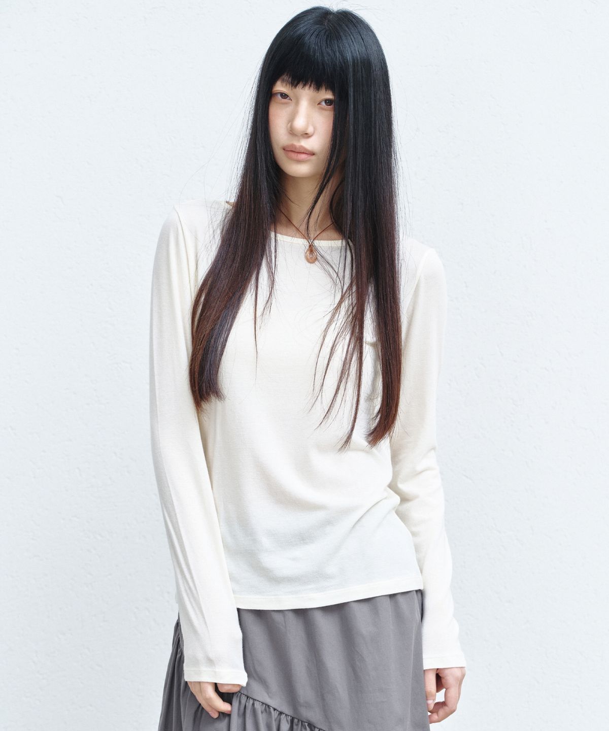 닉앤니콜(NICK&NICOLE) [ESSENTIAL] ESSENTIAL BOAT NECK TOP_LIGHT BEIGE