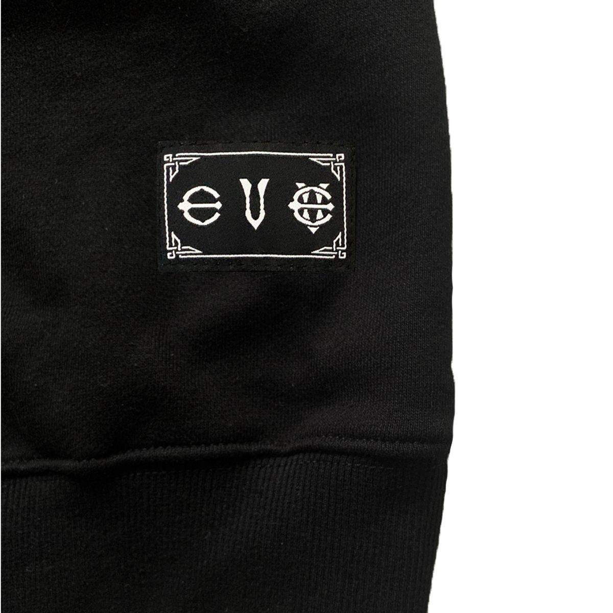 에잇볼륨(EIGHTVOLUME) EV 쿠두 스컬 맨투맨