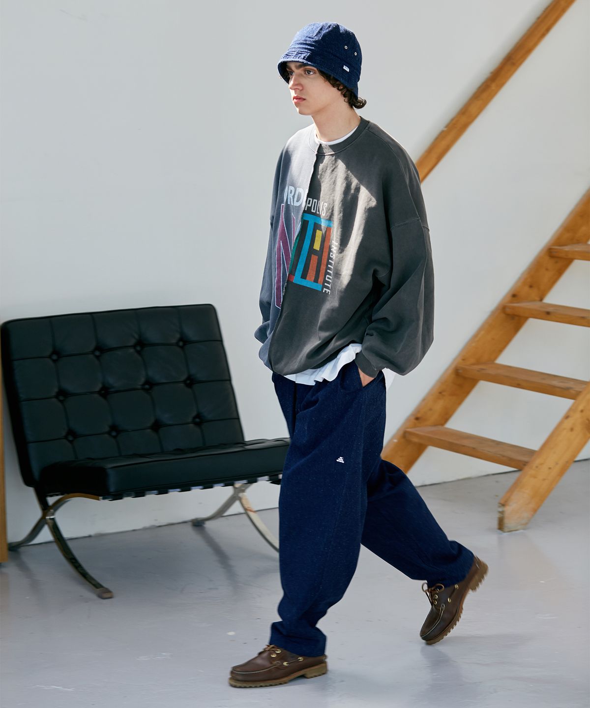 브릭(BRICK) WIDE NAP DENIM TROUSERS
