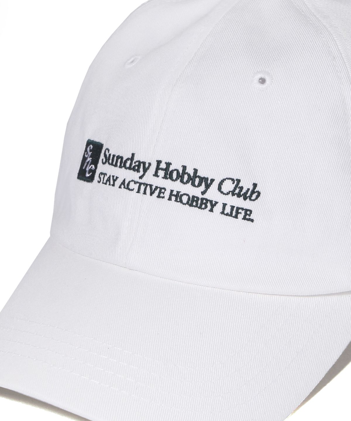 선데이하비클럽(SUNDAY HOBBY CLUB) 스퀘어 로고 커브캡-화이트