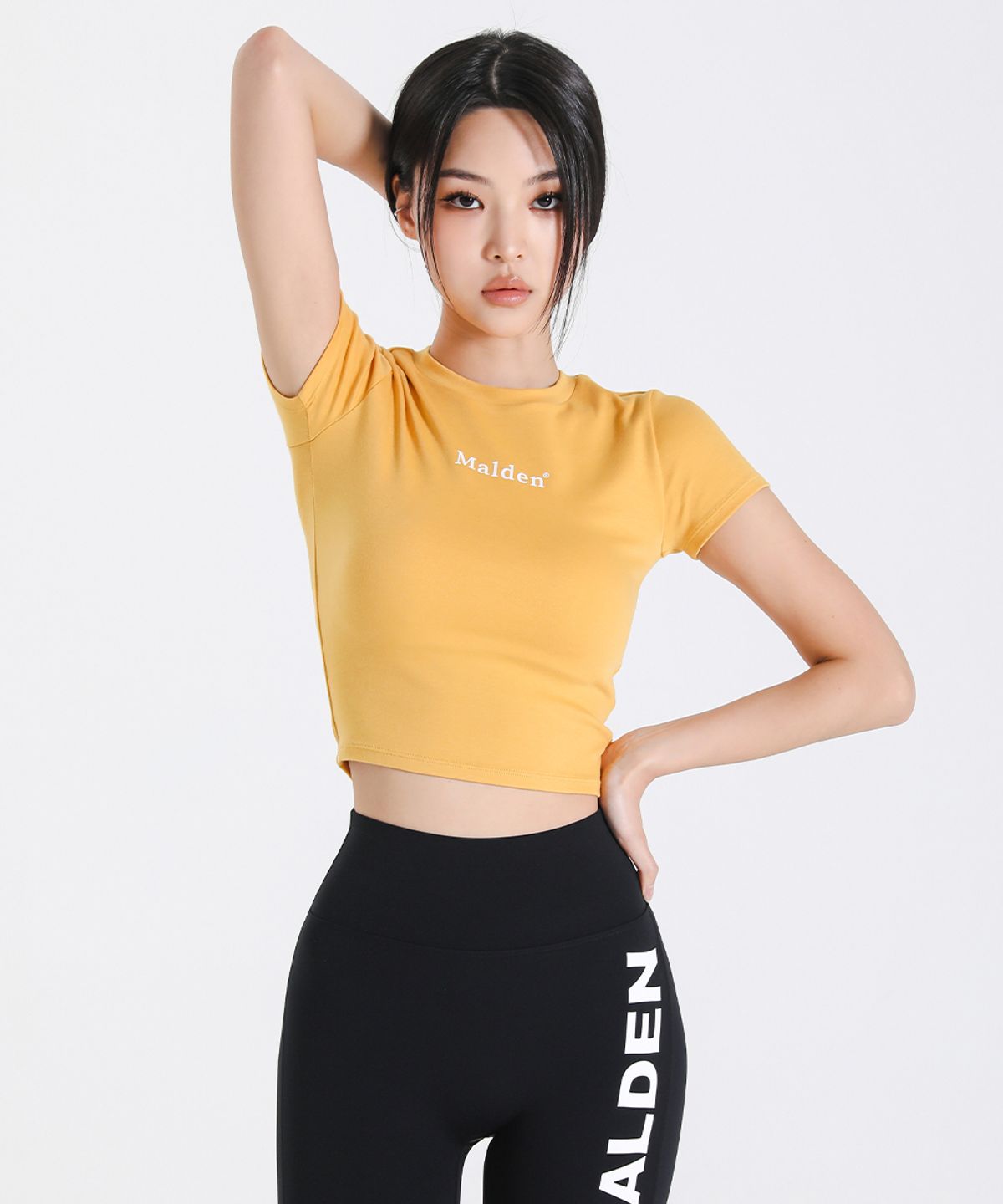 몰든(MALDEN) 스테디 크롭 티셔츠