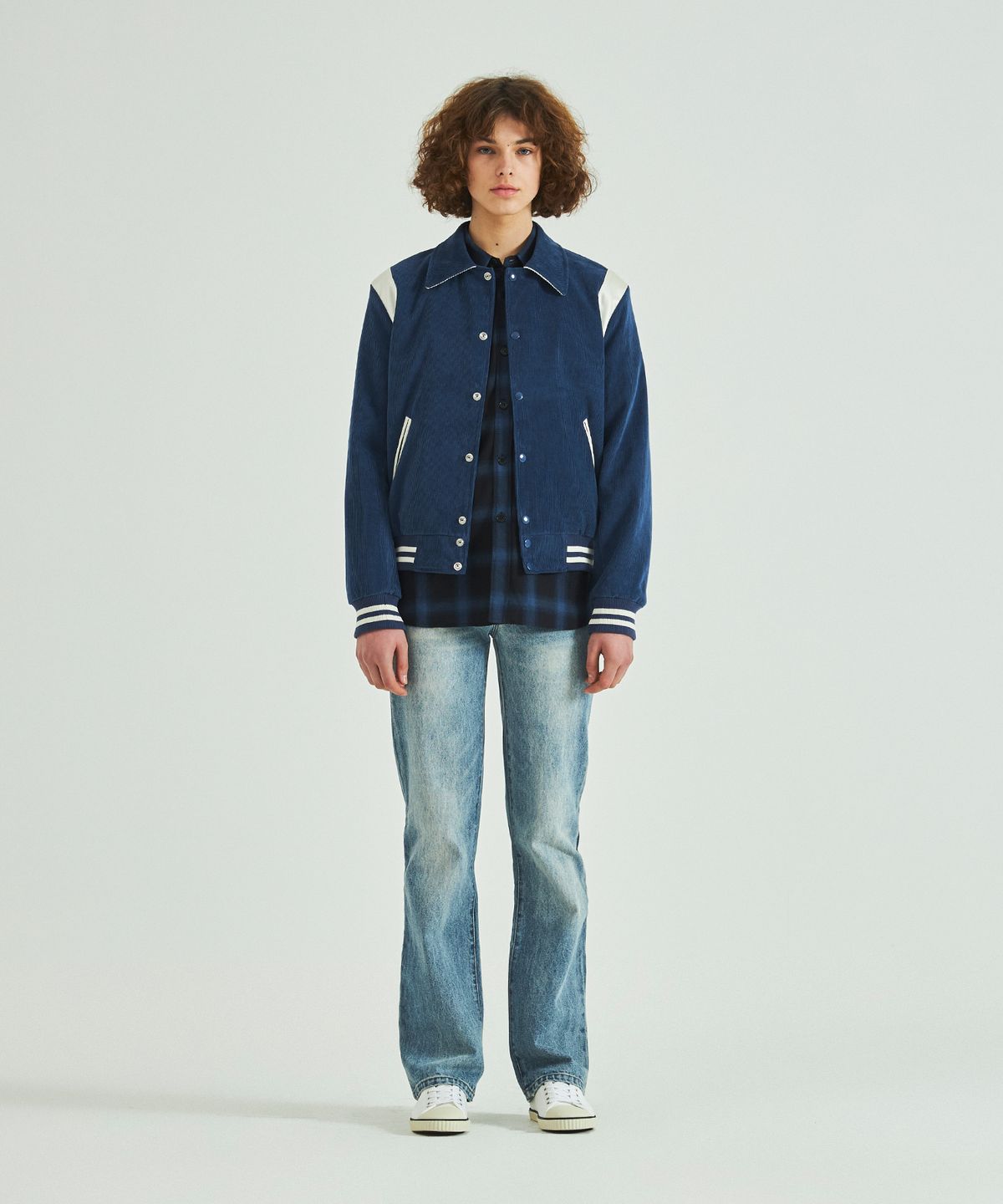 롤링스튜디오(ROLLINGSTUDIOS) CORDUROY VARSITY JACKET ROYAL BLUE