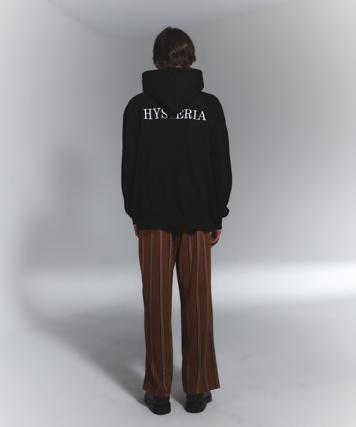 나이트플로우(NIGHT FLOW) Hysteria Logo Hoodie (BLACK)