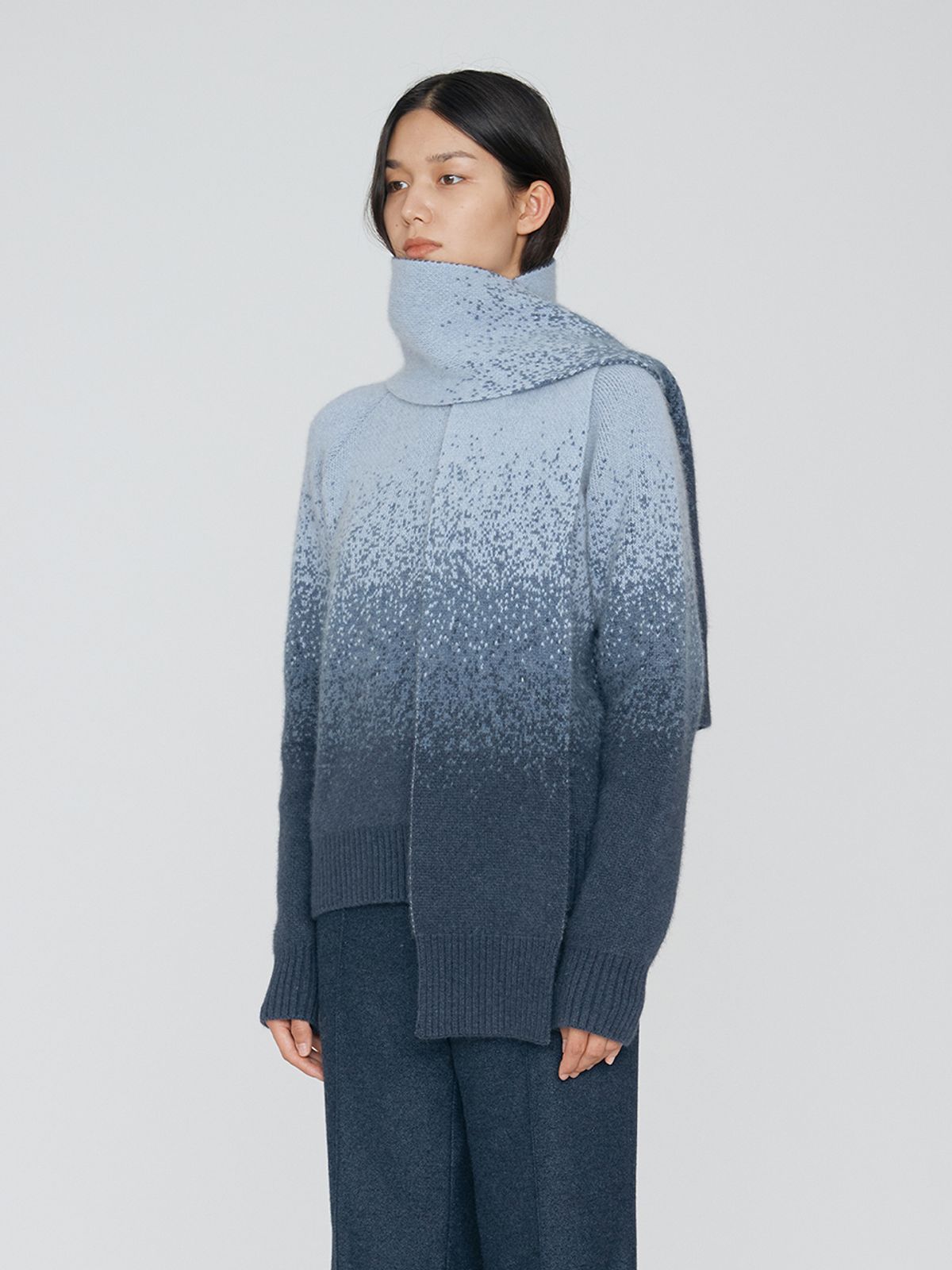 렘플레이스먼트(REMPLACEMENT) GRADATION JACQUARD MUFFLER - INDIGO DENIM