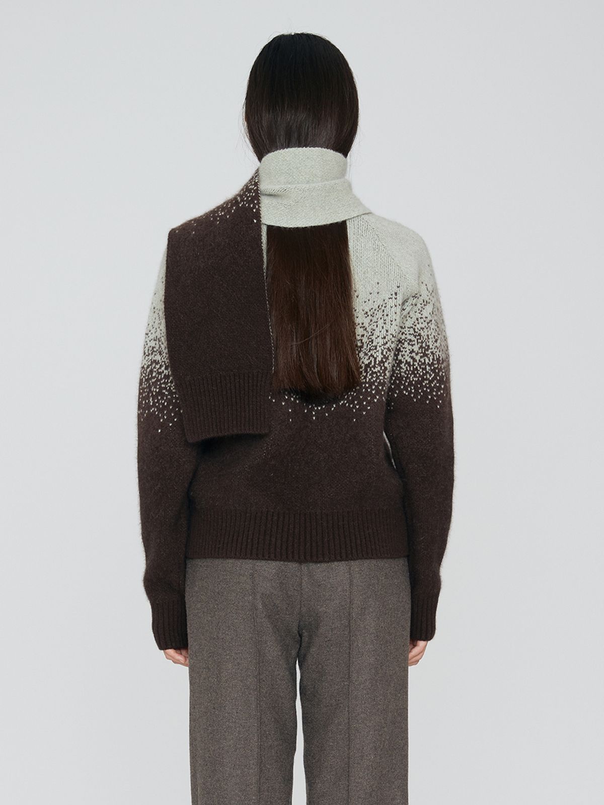 렘플레이스먼트(REMPLACEMENT) GRADATION JACQUARD MUFFLER - MINT BROWN