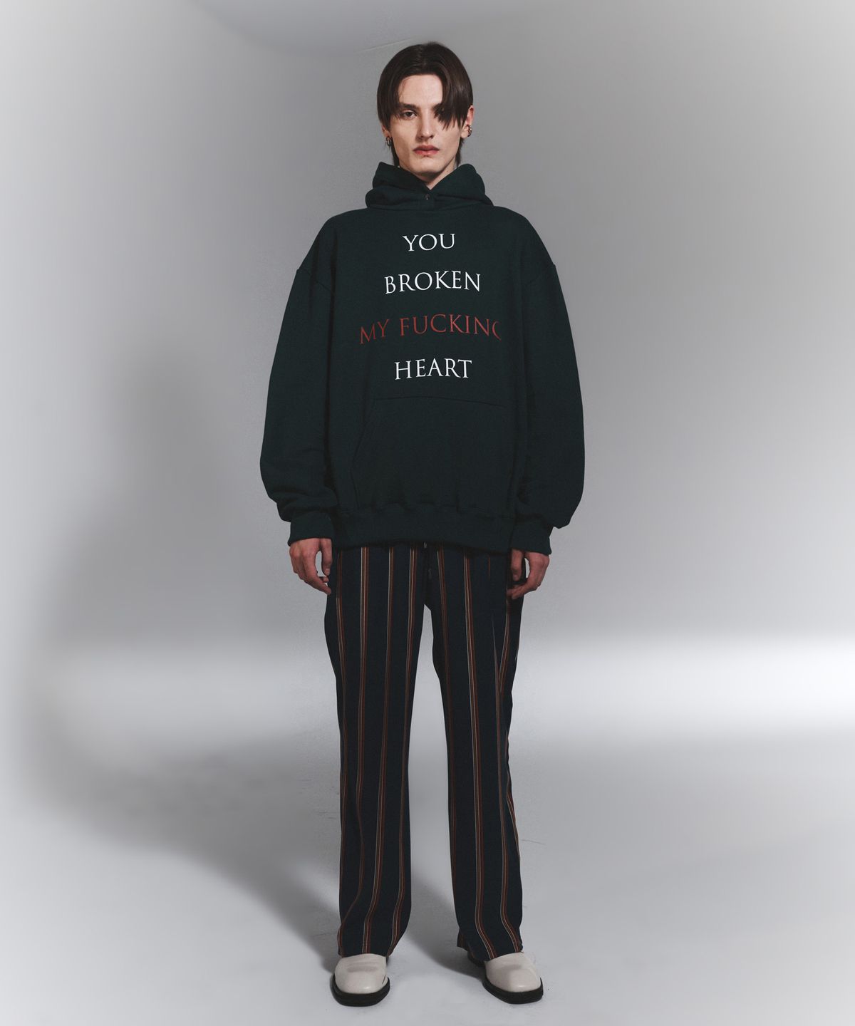 나이트플로우(NIGHT FLOW) You Broken My Fucking Heart Hoodie (GREEN)