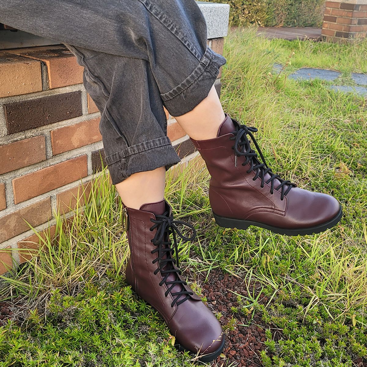 케리제이드(KERRIJADE) Flat Walker Boots_RedBrown