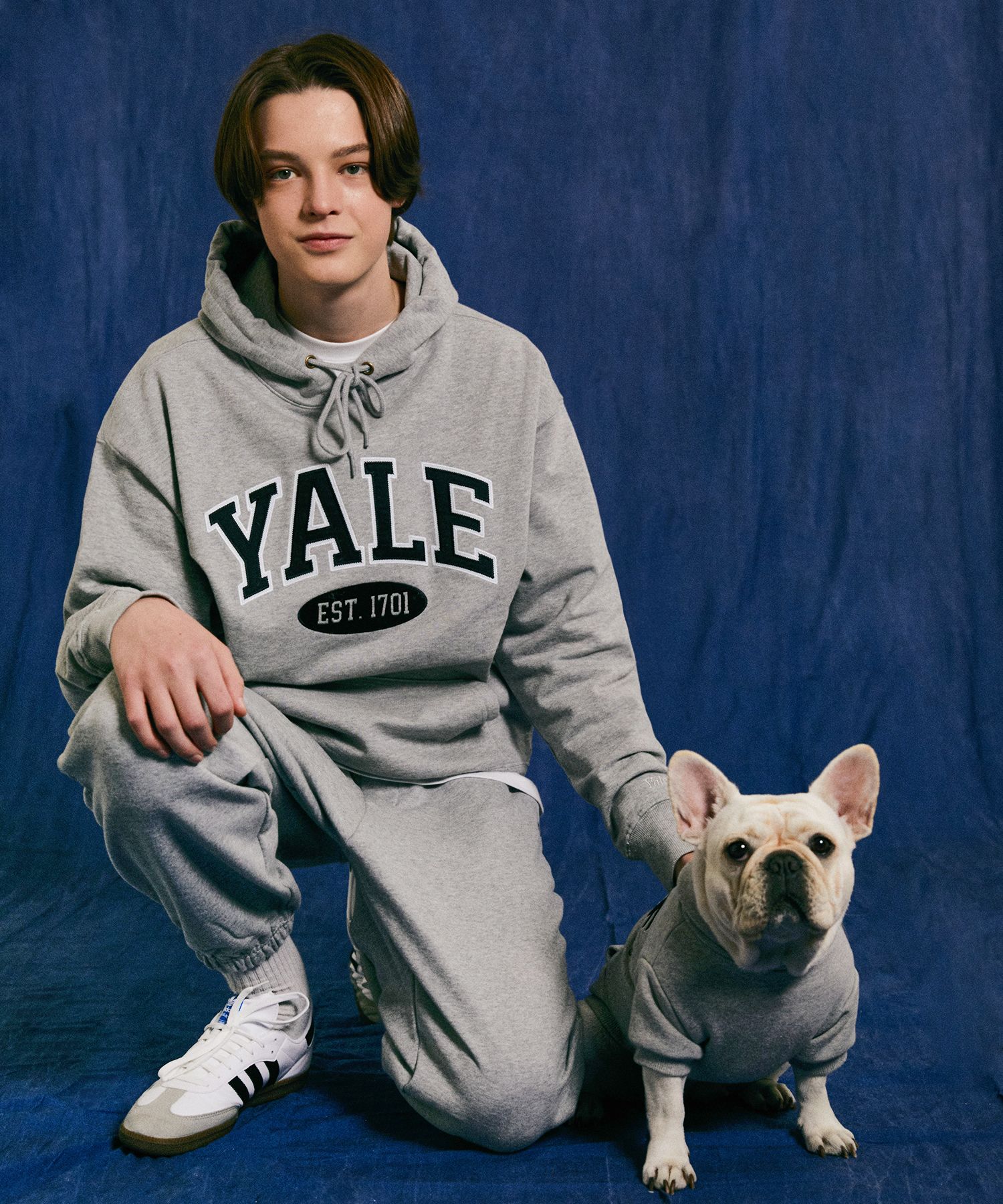 MUSINSA | YALE 2 TONE ARCH HOODIE BROWN